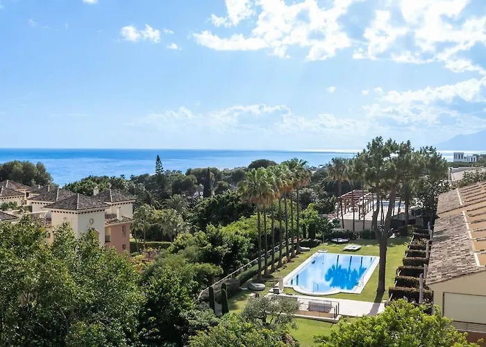 Charming With Sea Views Lejlighed Marbella