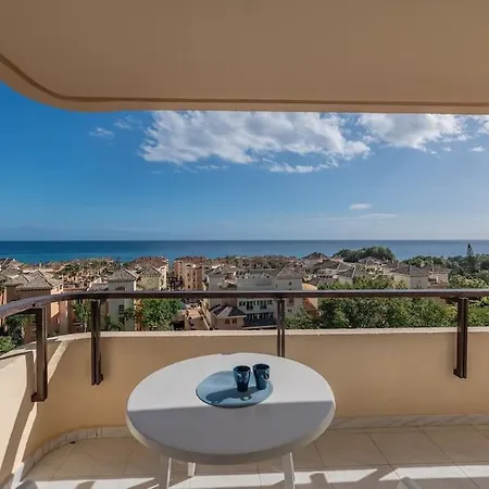 Apartment Charming With Sea Views