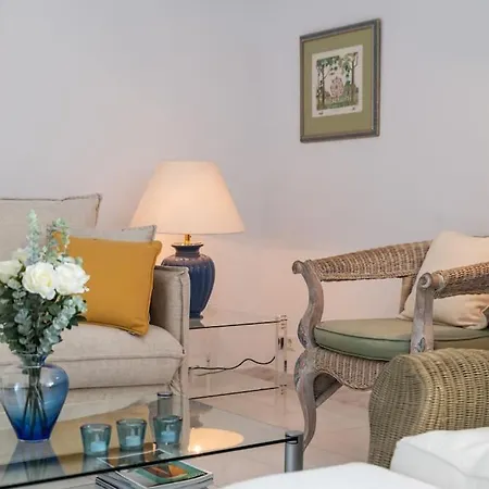 Charming With Sea Views Appartement *