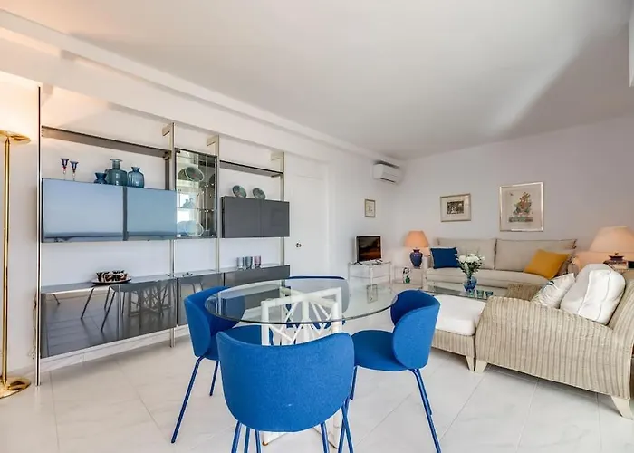 アパート Charming With Sea Views マルベーリャ