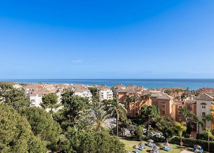 Apartment Charming With Sea Views *