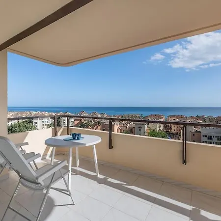 Charming With Sea Views Apartment