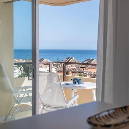 Charming With Sea Views Apartment *