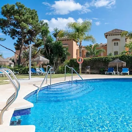 Апартаменти Charming With Sea Views Марбелья